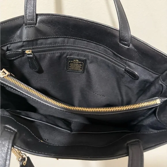 Vintage Coach Leather Tote Bag - Picture 3 of 6